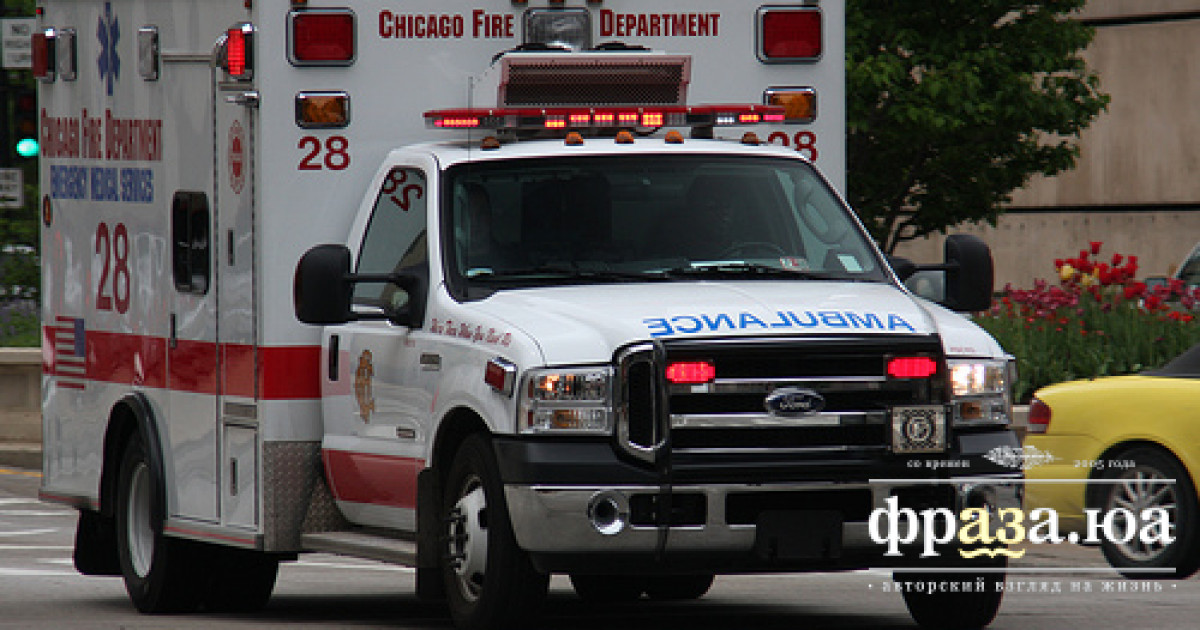 Американские автомобили скорой помощи. Скорая медицинская помощь в сша. Машина скорой помощи в америке. Машины скорой помощи в сша. Американскую скорую помощь 3.