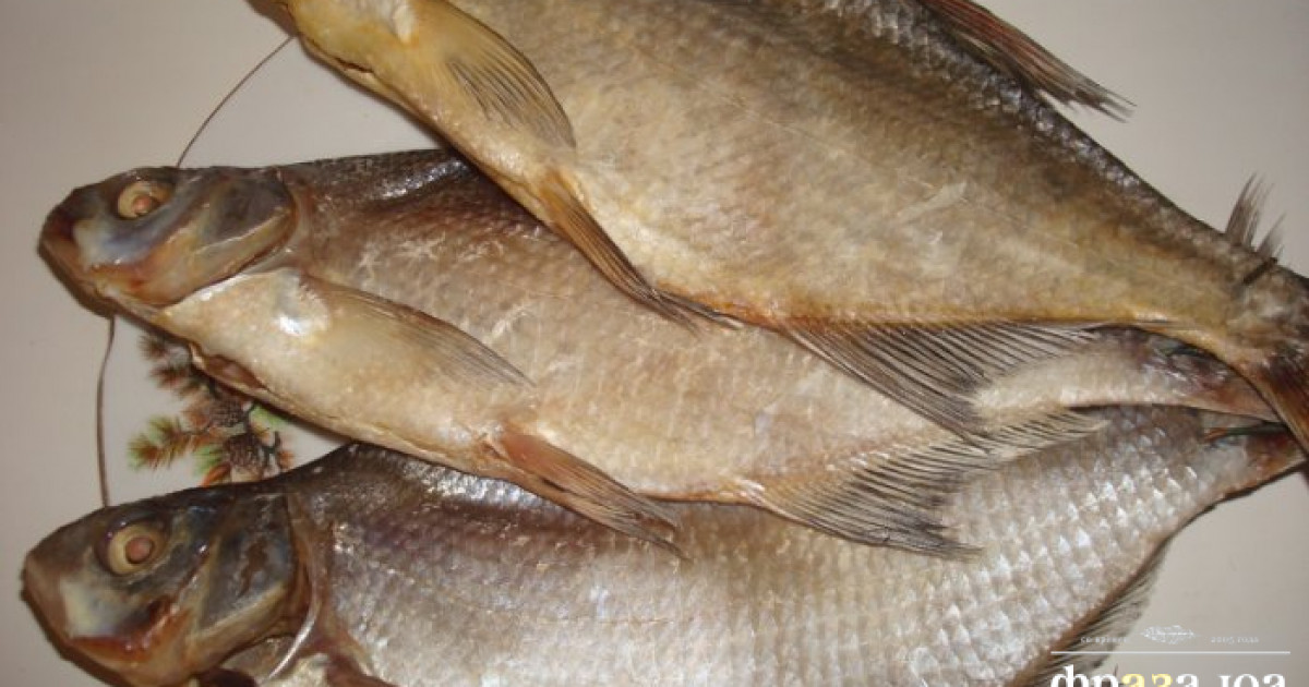 Лещ вяльково вяленый 300г. Синец и лещ. Лещ вяленый цимлянский крупный. Лещ крупный вяленый вес. Лещ вяленый.