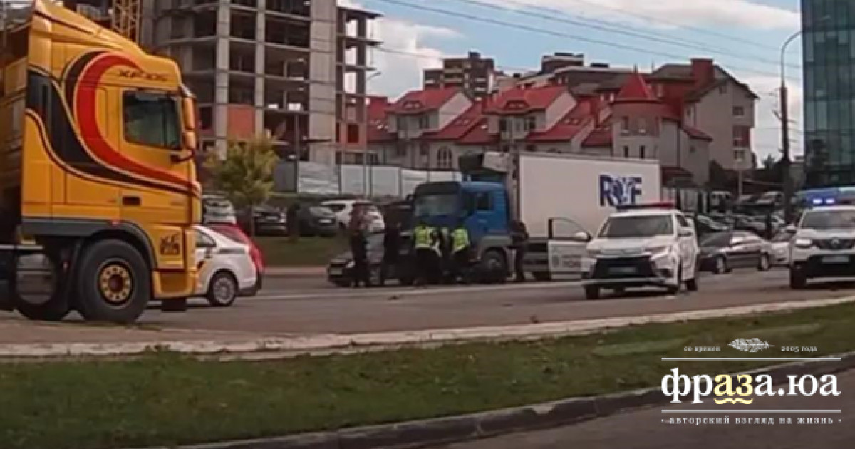 У Тернополі п'яний співробітник ТЦК тікав від поліції та вчинив кілька ДТП